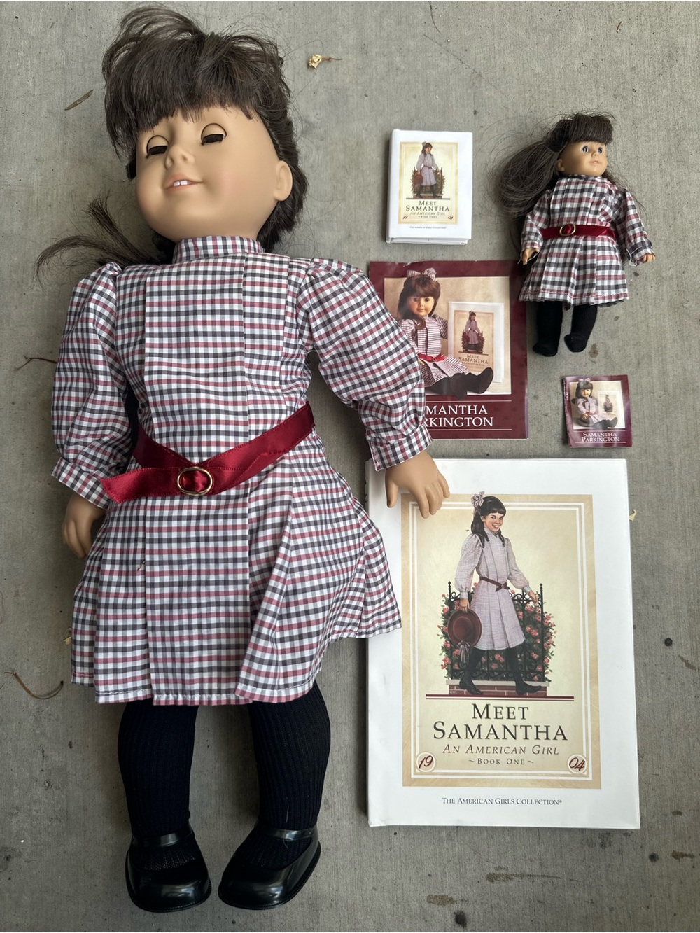 Pleasant Company Samantha Parkington American Girl Doll w Mini Baby Doll Books